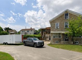 55 John St, Thorold, ON L2V2S7