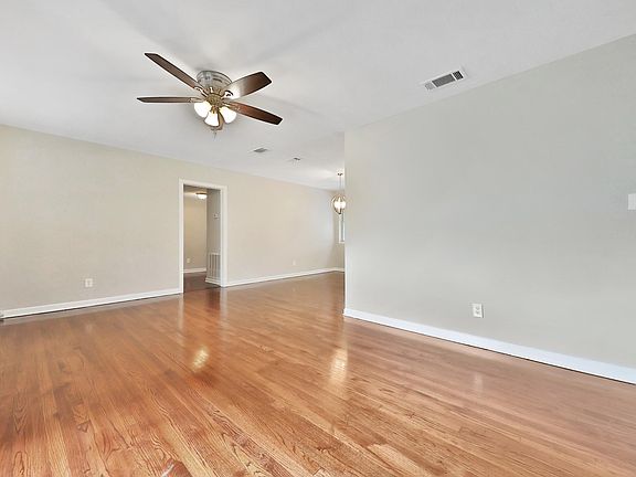 5th image of 5635 Oliver St