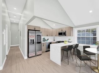 15222 135th Ave, Jamaica, NY 11434