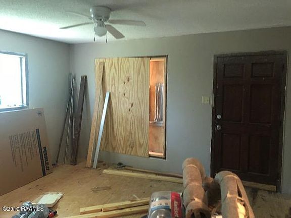 5th image of 217 Bob St