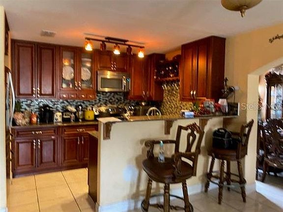 3rd image of 1353 Boulder Dr