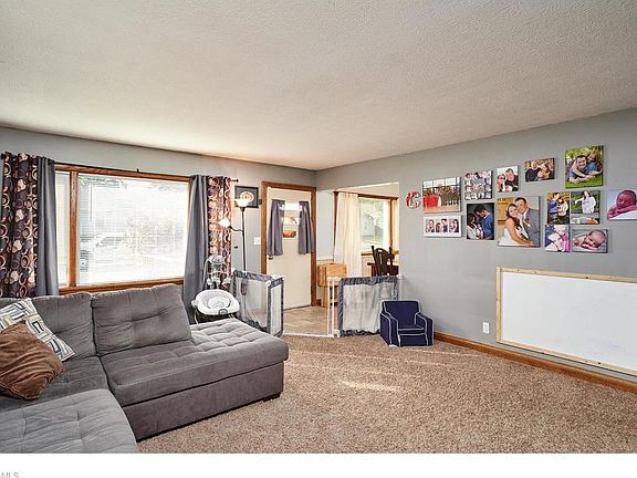 4th image of 149 Akers Ave