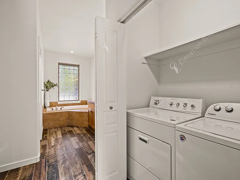 1277 Highland View Loop — Photo 23