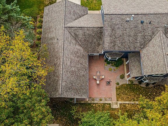 5th image of 2481 Sunny Meadow Ln