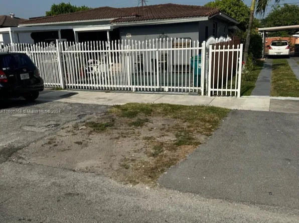 421 NW 34th Ave, Miami, FL 33125
