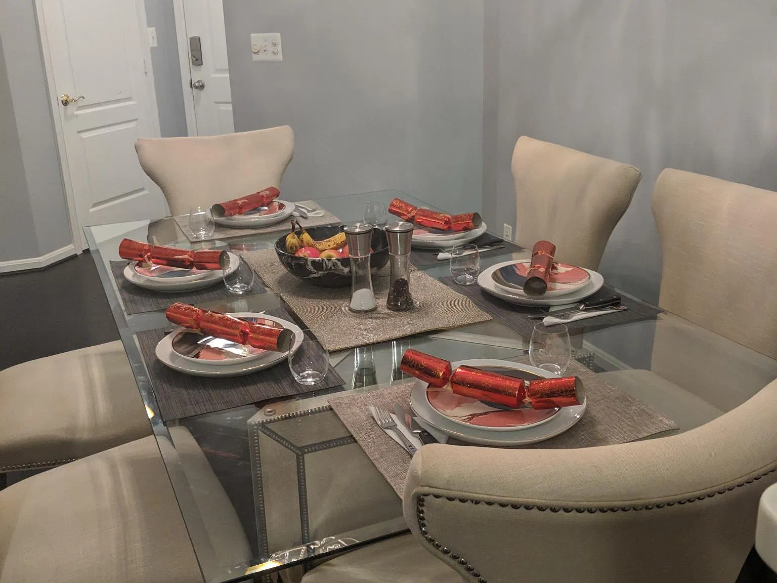 2 bed, 1200 sqft, $2,800 — Photo 2