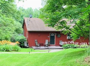 7520 S Slope Dr, Hamilton, NY 13346