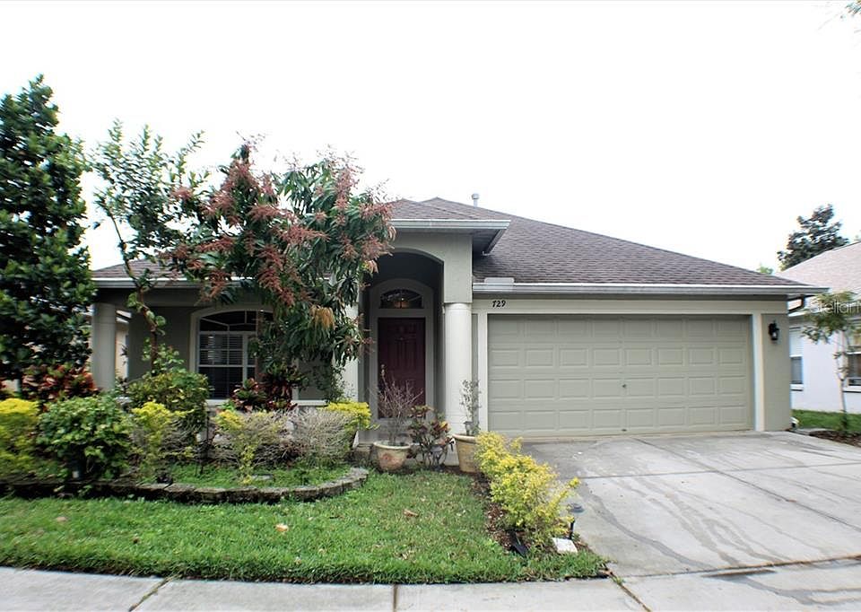 1st image of 729 Straw Lake Dr