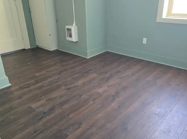 218 Pacific Ave #1, Tillamook, OR 97141