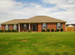 213 Misty Cove Ct, New Market, AL 35761