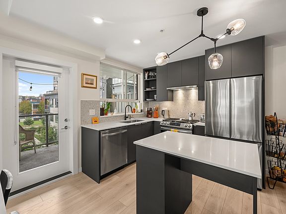 4th image of 7920 206th St #401