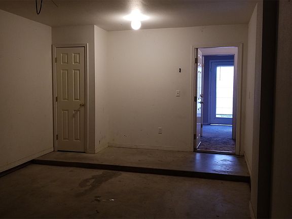 Single Car Garage