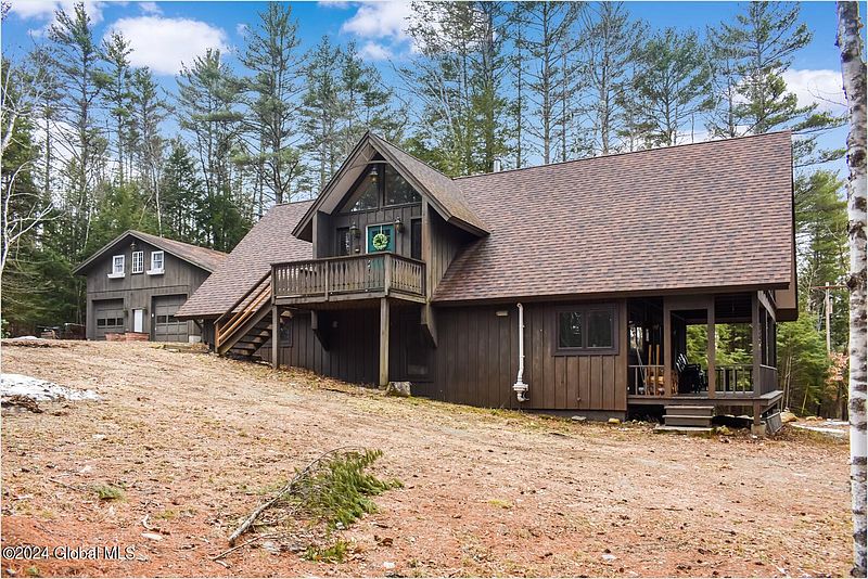 2nd image of 53 Pine Notch Road
