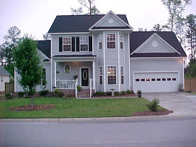 63 Hamptonwood way