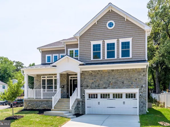 2221 Huntington Ave, Alexandria, VA 22303