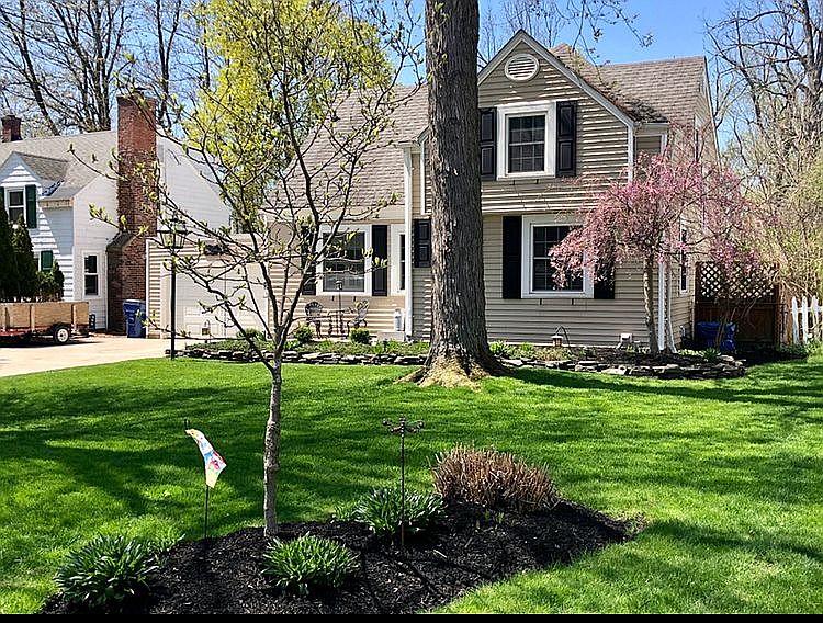1st image of 219 Lehn Springs Dr