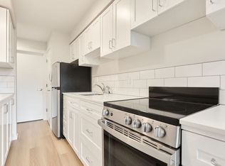 628 34th Ave #1, Seattle, WA 98122