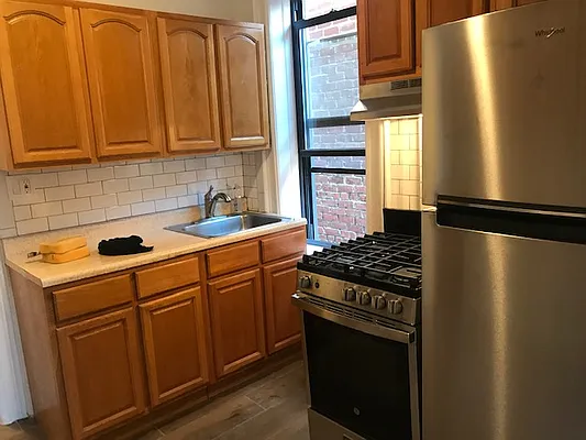 Rented by Oxford Property Group | media 24