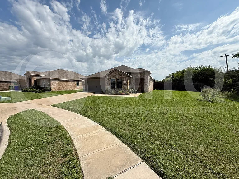 2702 Marotto Way — Photo 3