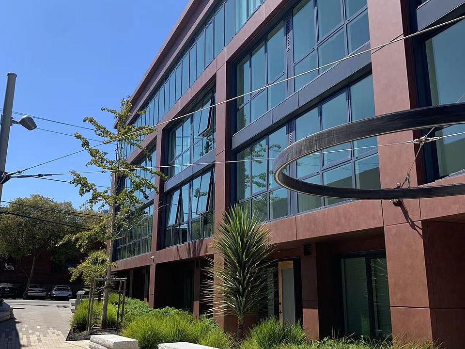 1st image of 950 Tennessee St #323