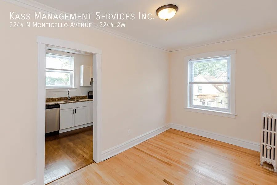 Building Photo - 2244 N Monticello Ave #2W
