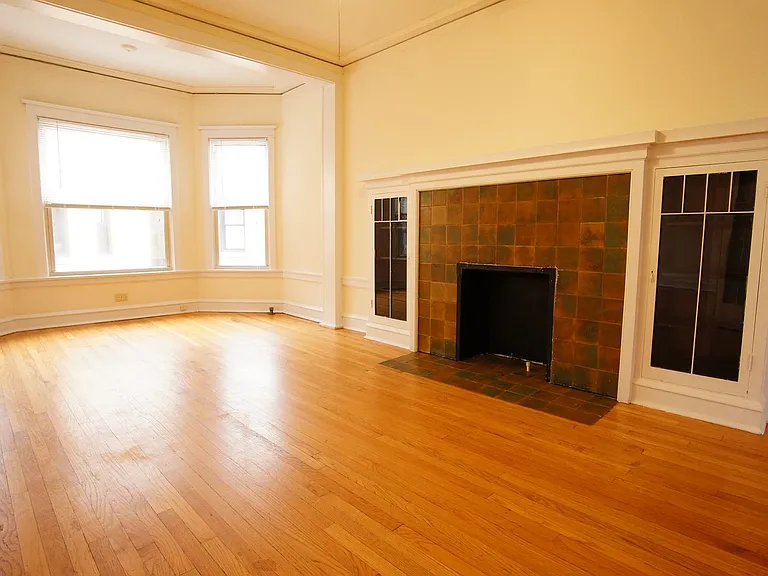 2418 Sawyer LLC — Photo 2