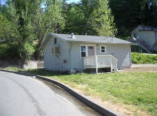 141 Doris Dr, Grass Valley, CA 95945