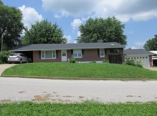 13320 Park St, Russellville, MO 65074
