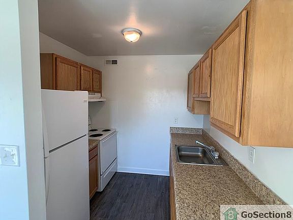 5th image of 114 Nancy Dr