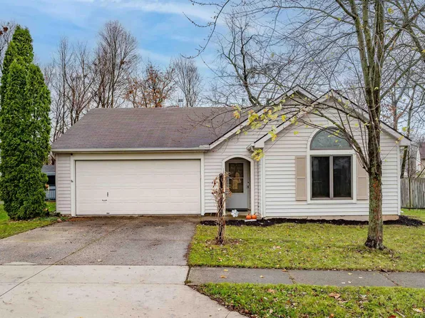 10216 Clear Creek Ct, Fort Wayne, IN 46825
