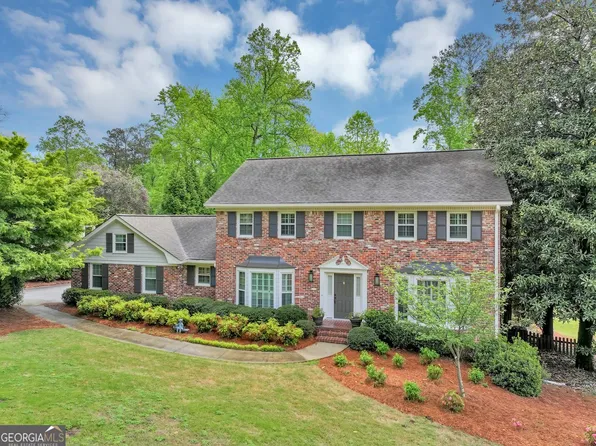 3453 Clubland Dr, Marietta, GA 30068