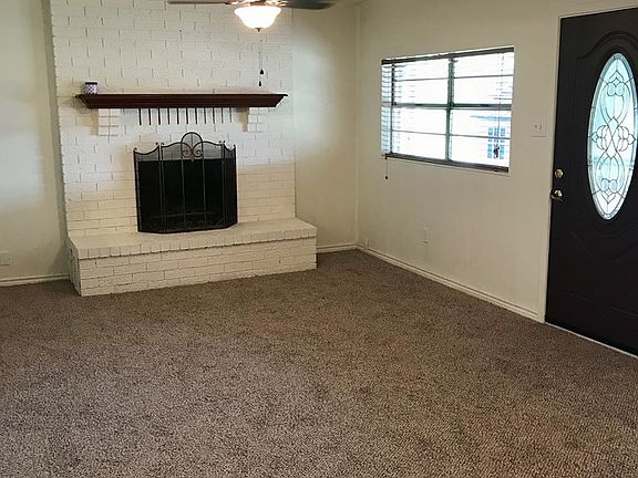 5th image of 1213 E Century Ave