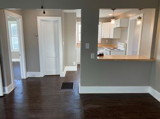 132 N Academy St, Mooresville, NC 28115