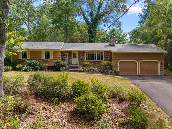 599 Goose Lane, Guilford, CT 06437