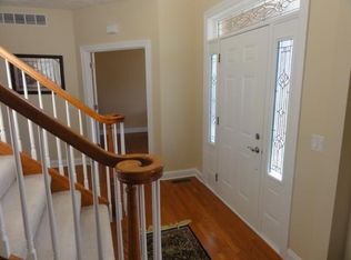 1277 Hunt Club Dr, Dayton, OH