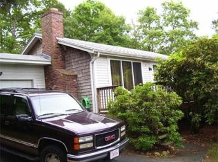 82 Saint Joseph St, Hyannis, MA 02601