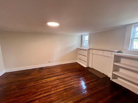 2nd image of 210 8th St N #2