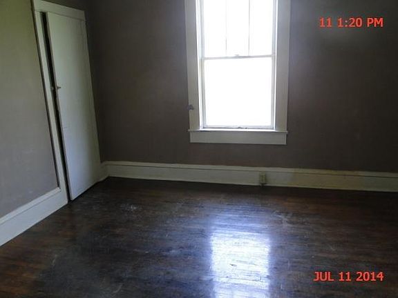 5th image of 915 N Rockbridge Ave