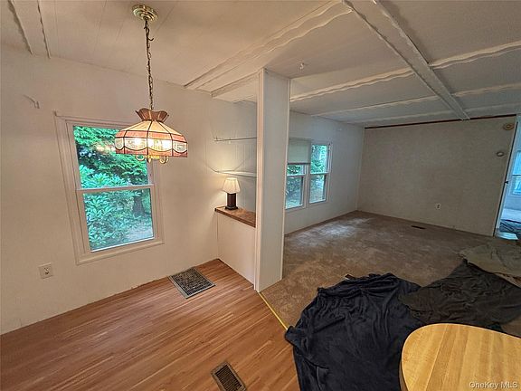 4th image of 101 West Lane #42B Witt Lane