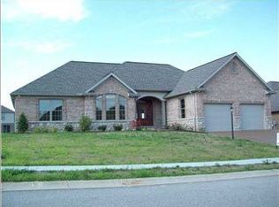 2900 Langston Dr, Evansville, IN