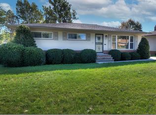 7091 W Parkview Dr, Parma, OH