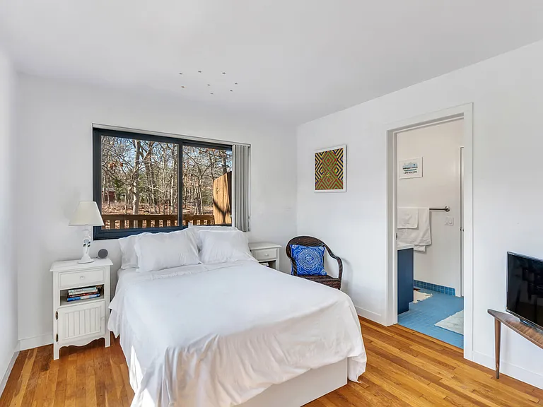 28 Wildflower Rd — Photo 15