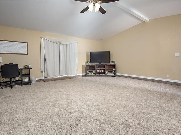4th image of 225 Terra Ct