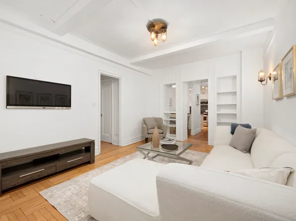 334 West 87th Street image 1 of 7