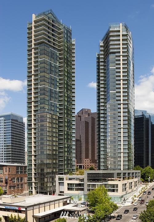 1st image of 500 106th Avenue NE #701