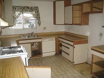 1st image of 881 Ventura Ct