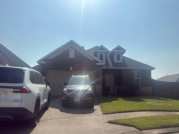 8331 Hampton Bay Dr, Baytown, TX 77523