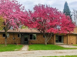 7610 Lapeer Rd, Kenockee, MI 48006