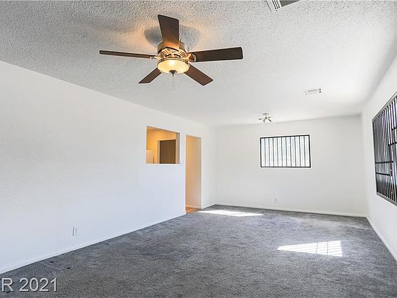 3rd image of 1319 Darmak Dr