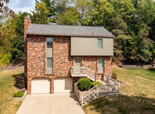 79 Fawnvue Dr, Mc Kees Rocks, PA 15136